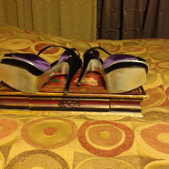 Bebe Heels - Picture 3 of 5